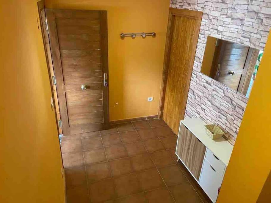 Adosado En Villanua Con Wifi Kültér fotó