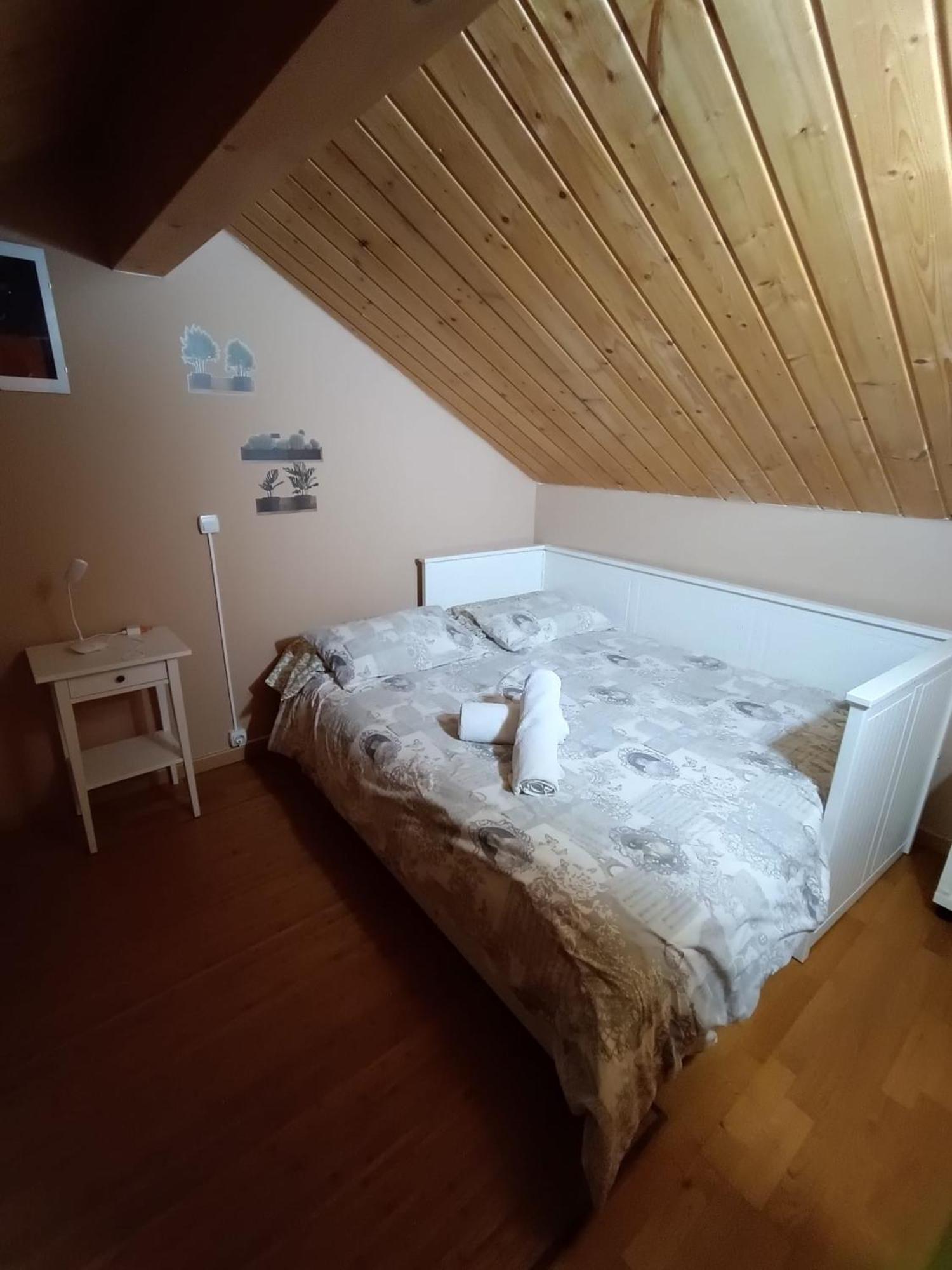 Adosado En Villanua Con Wifi Kültér fotó
